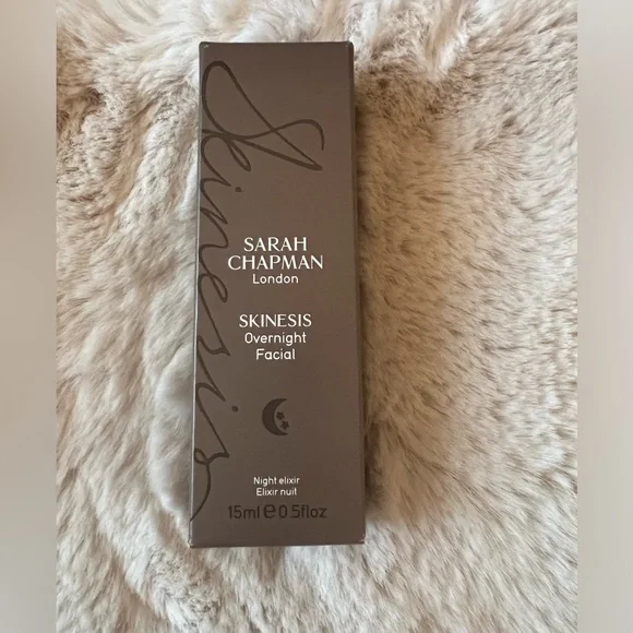 New Sarah Chapman overnight facial serum oil